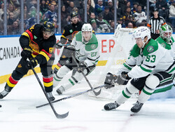 Stars Canucks Hockey