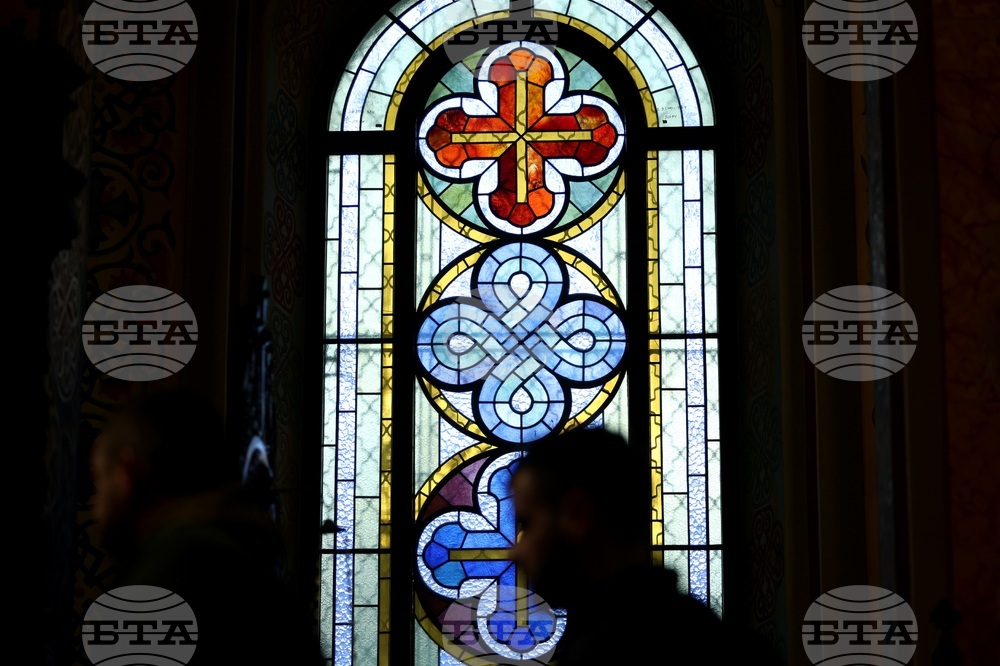 Въведение Богородично - патриарх Даниил - литургия