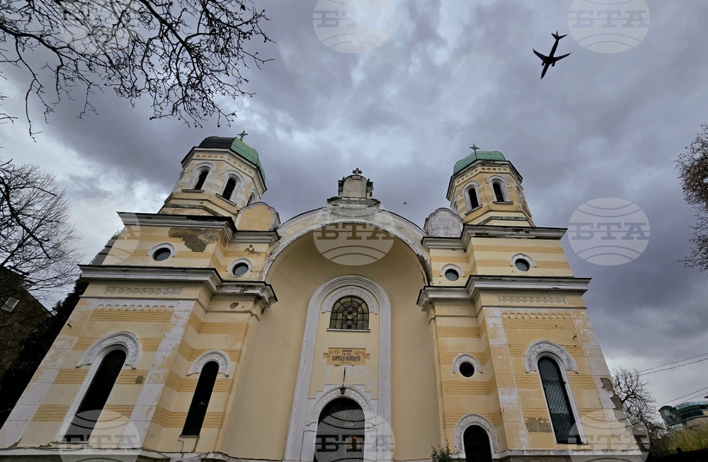 Въведение Богородично - патриарх Даниил - литургия