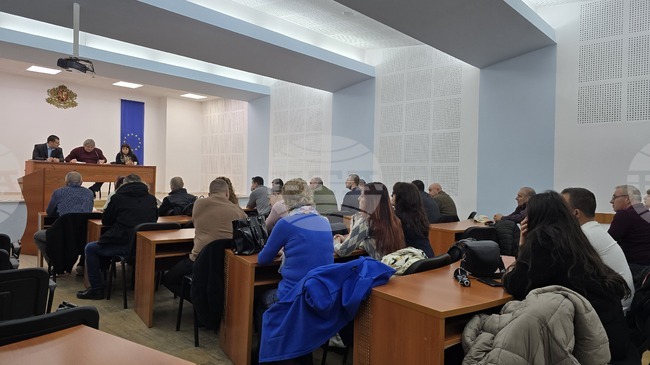 Общинският съвет в Свищов одобри съфинансиране по проект за почистване, рекултивиране и засаждане на незаконни сметища 