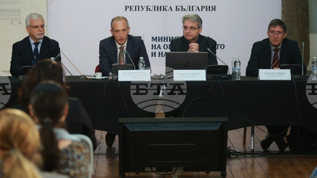  Рейтинговата система на висшите ни училища беше призната като една от най-завършените в международен план, каза министър Красимир Вълчев 