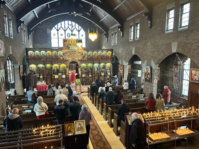 Българската православна църква „Св. Иван Рилски“ в Чикаго отбеляза един месец от официалното си откриване