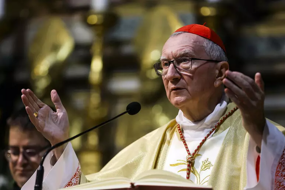 АНСА: Ватиканът одобрява мирния план на САЩ за Украйна, заяви кардинал Паролин