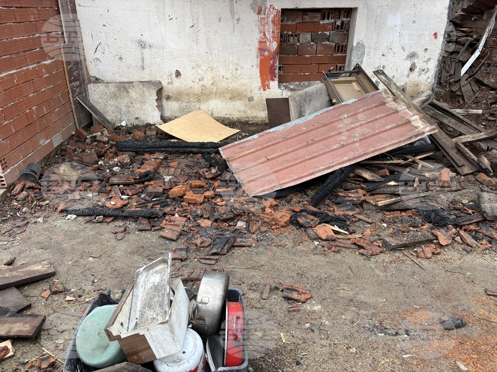 Село Ковачевци - къща - пожар - помощи