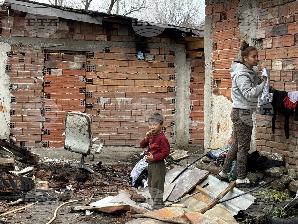 Село Ковачевци - къща - пожар - помощи