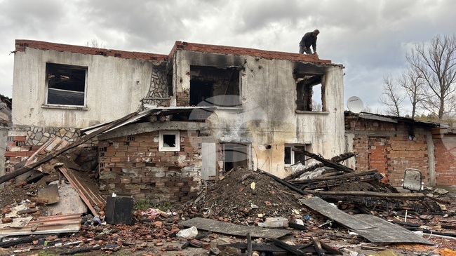 В Самоков събират дарения за семейство от с. Ковачевци, чиято къща изгоря при пожар 