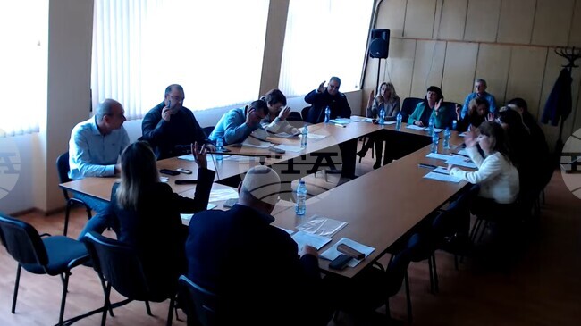 Любимец ще довършва изпълнението на европейски проекти със заеми от бюджета, реши Общинският съвет 