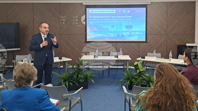 Трансформацията на туристическата индустрия ще е по-бърза и безболезнена, ако институции и бизнес обединят усилията си, смята председателят на БСК 