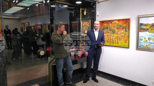 „Завръщане“ с 25 рядко показвани картини на Михаил Камберов отбелязва рождения ден на художника