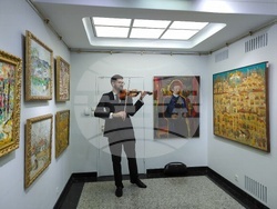 Галерия „Михаил Камберов“ откри своята традиционна празнична изложба, посветена на рождения ден на големия български художник.