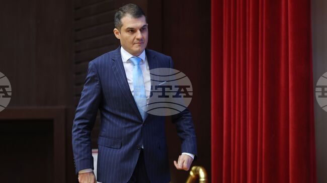 Природните дадености, култура и история на България трябва да бъдат представяни пред света с общи усилия, каза зам.-министърът на туризма Павлин Петров