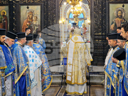 Стара Загора - литургия - храм „Свето Въведение Богородично“