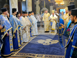 Стара Загора - литургия - храм „Свето Въведение Богородично“