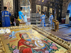 Стара Загора - литургия - храм „Свето Въведение Богородично“