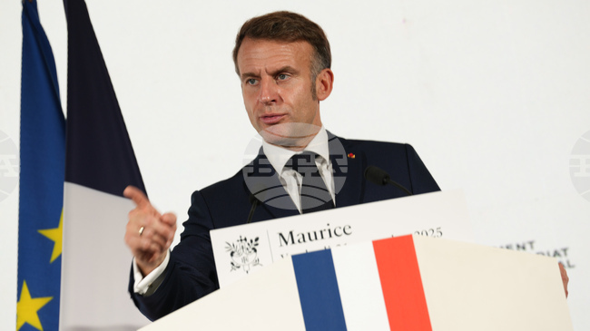 Единствената червена линия в мирния план за Украйна е Русия, заяви Еманюел Макрон