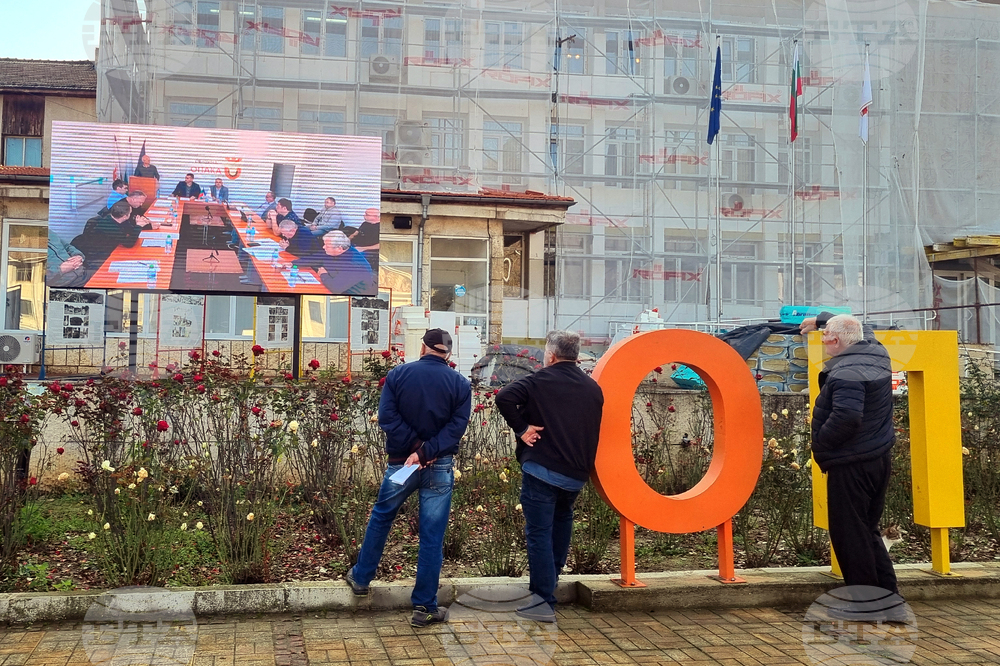 Общинският съвет в Опака има нов заместник-председател, администрацията ще кандидатства с проекти за ремонт на улици в две села