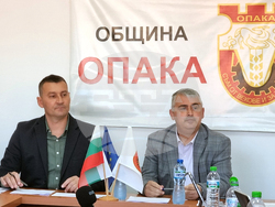 Опака - Общински съвет - заседание