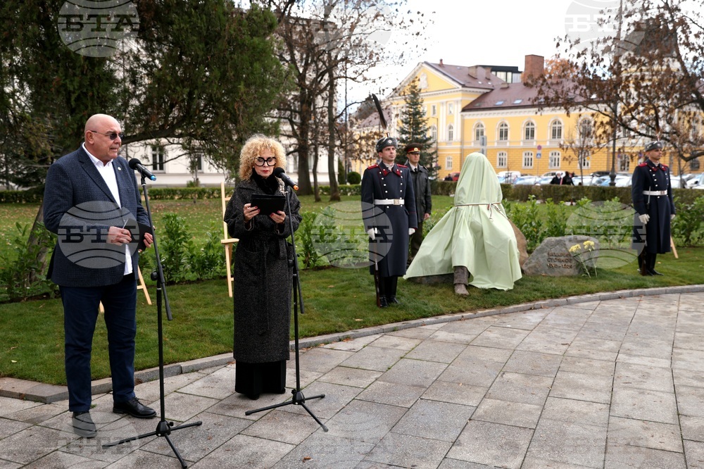 Захарий Стоянов- паметник - откриване