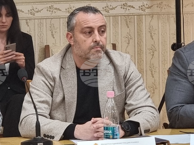 Основният проблем на водоснабдяването в Плевен е остарялата водопроводна мрежа, каза управителят на ВиК – Плевен