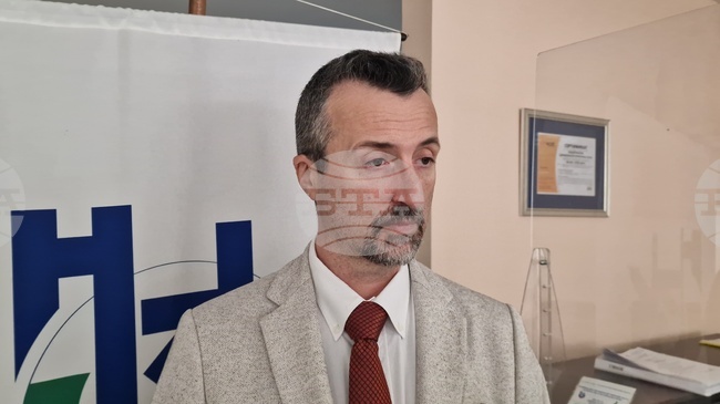 Здравната каса ще има дефицит от около 23 млн. лв. в приходната част за тази година, каза доц. Петко Стефановски