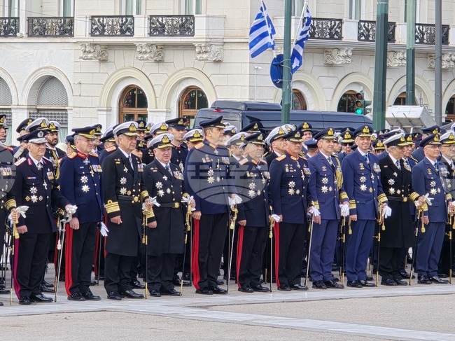 Гърция - Атина - Ден на въоръжените сили - церемония