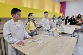 Гоце Делчев - Първо основно училище „Св. Св. Кирил и Методий“ - STEM център - откриване