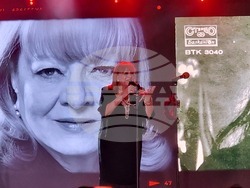 Стефан Димитров и Богдана Карадочена събраха приятели в концерта „Такъв е животът“, снимка – Даниел Димитров/БТА