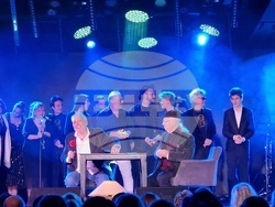 Стефан Димитров и Богдана Карадочена събраха приятели в концерта „Такъв е животът“, снимка – Даниел Димитров/БТА