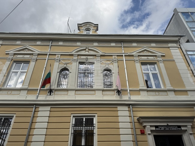 Сградата на Военния отдел в Казанлък е изцяло обновена след изпълнен общински проект за енергийна ефективност