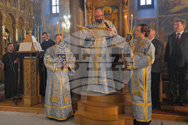 Панагюрище - Митрополит Николай - литургия