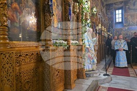 Панагюрище - Митрополит Николай - литургия