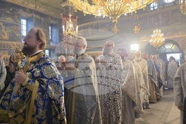 Панагюрище - Митрополит Николай - литургия