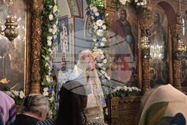 Панагюрище - Митрополит Николай - литургия