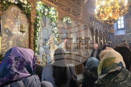 Панагюрище - Митрополит Николай - литургия