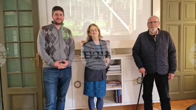 Обществото трябва да е информирано за бездомните кучета и приютите за бездомни животни не са решение, посочиха експерти на дискусия в Столичната община