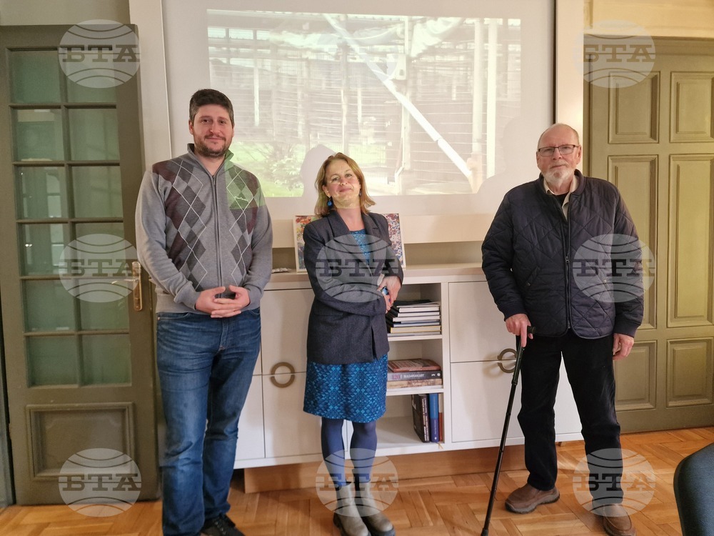 Обществото трябва да е информирано за бездомните кучета и приютите за бездомни животни не са решение, посочиха експерти на дискусия в Столичната община