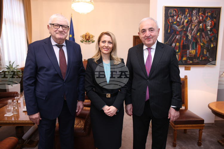 Bulgarian Parliament Chair Confers with PABSEC Secretary General