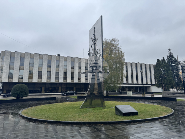 Народното събрание на босненската Република Сръбска преизбра Саво Минич за премиер и одобри състава на неговия нов кабинет