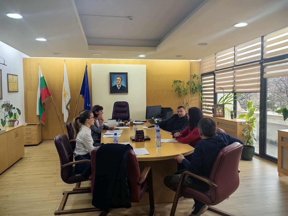 Дневен ред за редовно заседание на Общински съвет Благоевград на 28.11.2025 година 