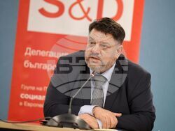 Бургас - Атанас Зафиров - форум - откриване