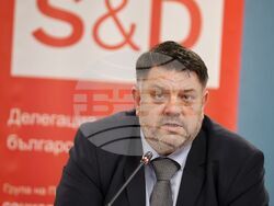 Бургас - Атанас Зафиров - форум - откриване