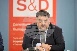 Бургас - Атанас Зафиров - форум - откриване