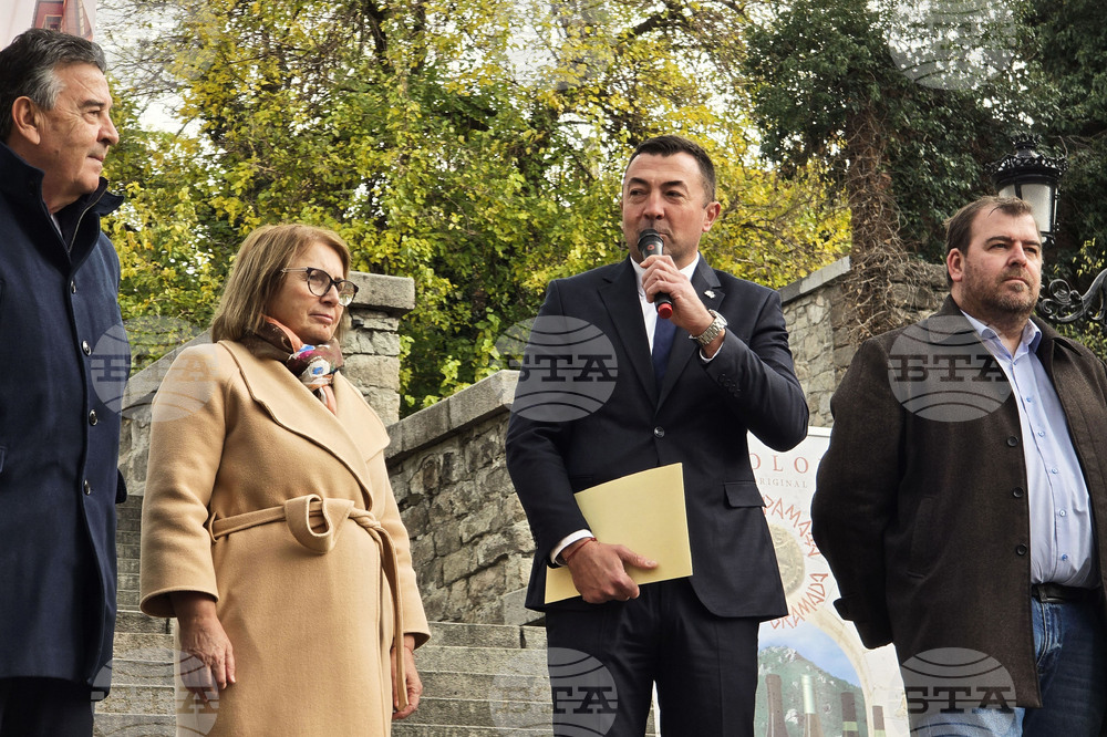 Пловдив - Дефиле на младото вино - откриване