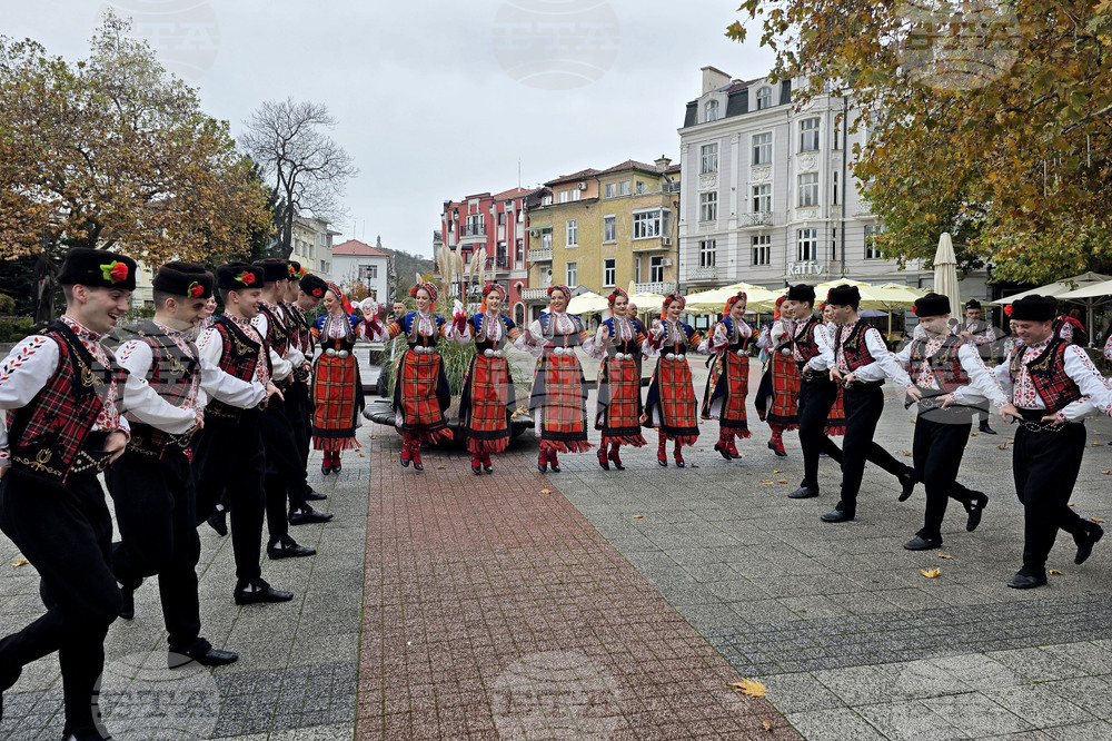 Пловдив - Дефиле на младото вино - откриване