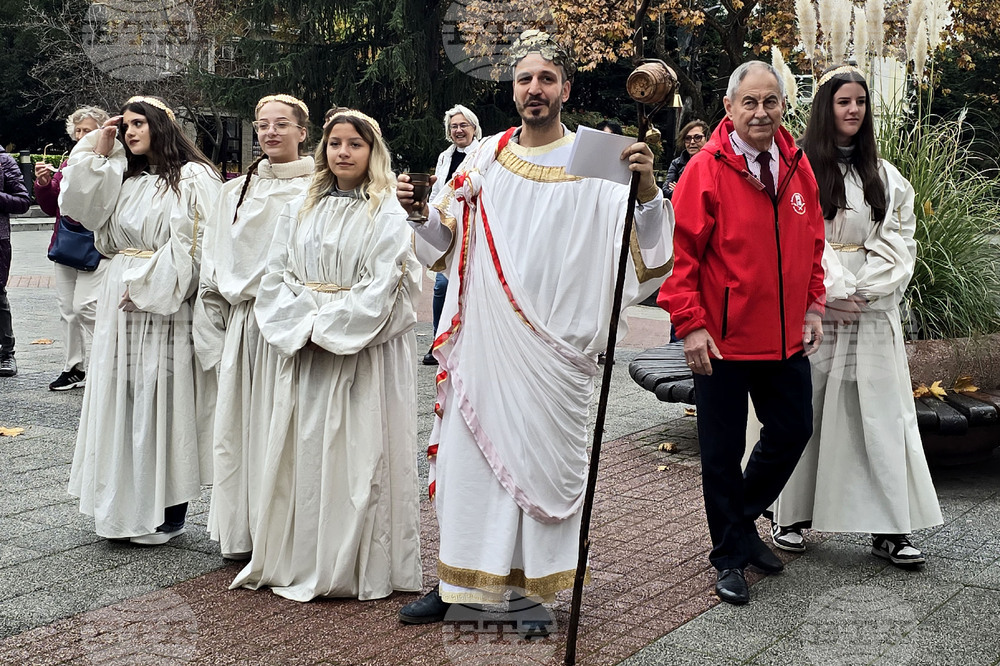 Пловдив - Дефиле на младото вино - откриване