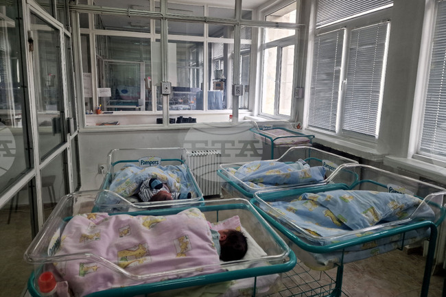 Момиче е първото за 2026 г. бебе, родено в смолянската болница
