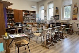 Казанлък - „НЧ Възродена Искра - 2000“ - обновена сграда