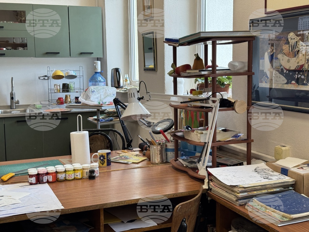 Казанлък - „НЧ Възродена Искра - 2000“ - обновена сграда