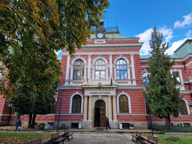 „Яглевата къща" в с. Шишковци беше предоставена на художествената галерия "Владимир Димитров - Майстора" в Кюстендил