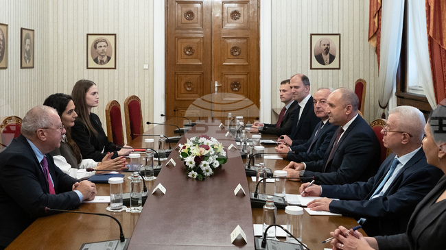 Толерантността на българския народ е гаранция срещу ксенофобията и антисемитизма, каза президентът Радев